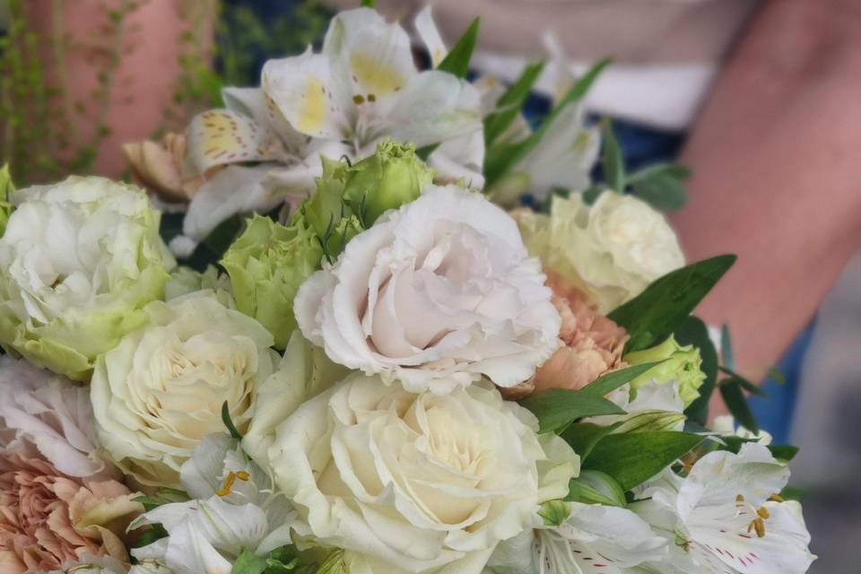 LR Flowers and Furniture di Scalvini Monica