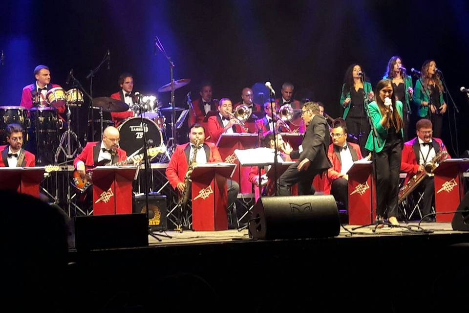 900 Big Band