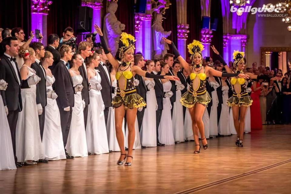 Cubanissimo Show