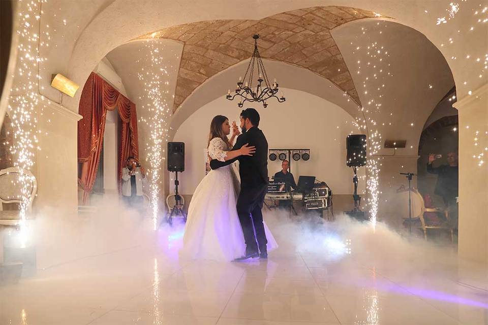 https://cdn0.matrimonio.com/vendor/5072/3_2/960/jpg/fontane-fredde-per-matrimonio_2_265072-165948056639466.jpeg