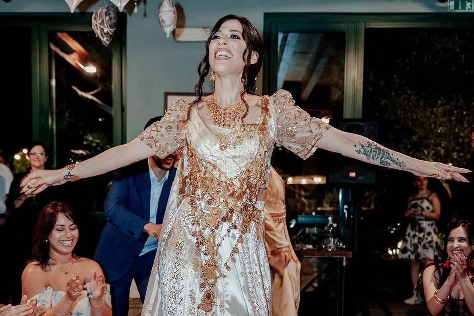 Sposa in abito tunisino