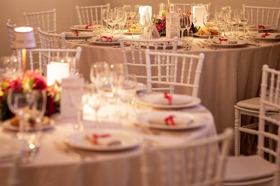 Allestimento tavoli
