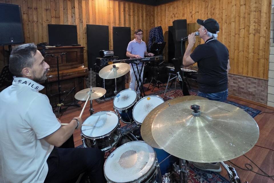 REC🎸♥️🎶✨️