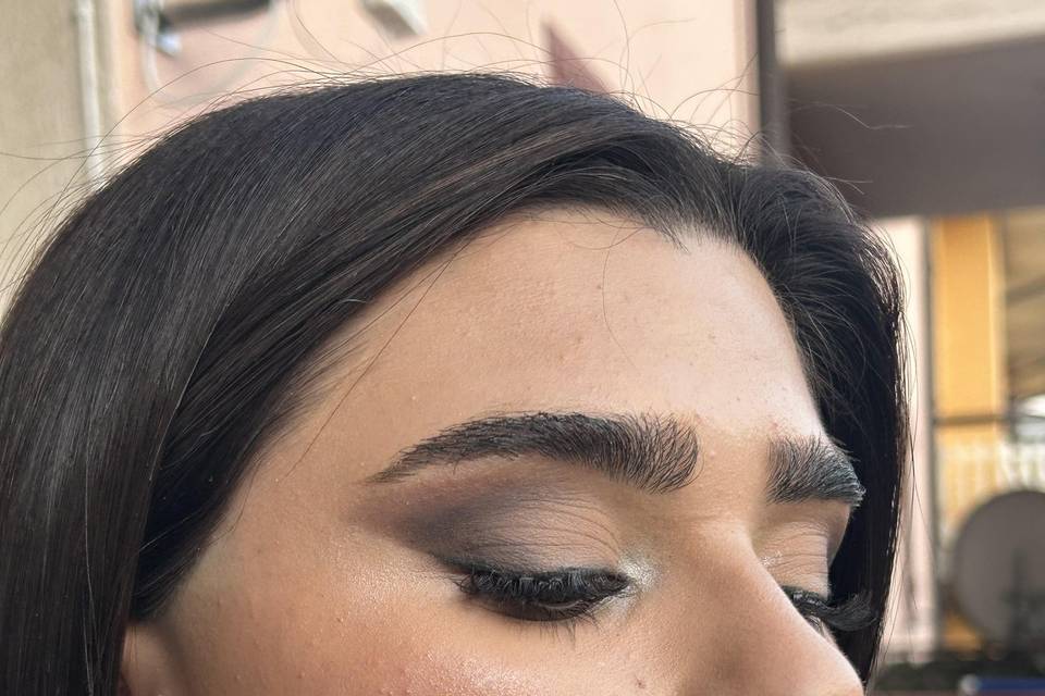 Glamour make-up