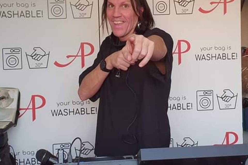 Lenny DJ live