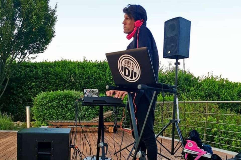 Lenny dj