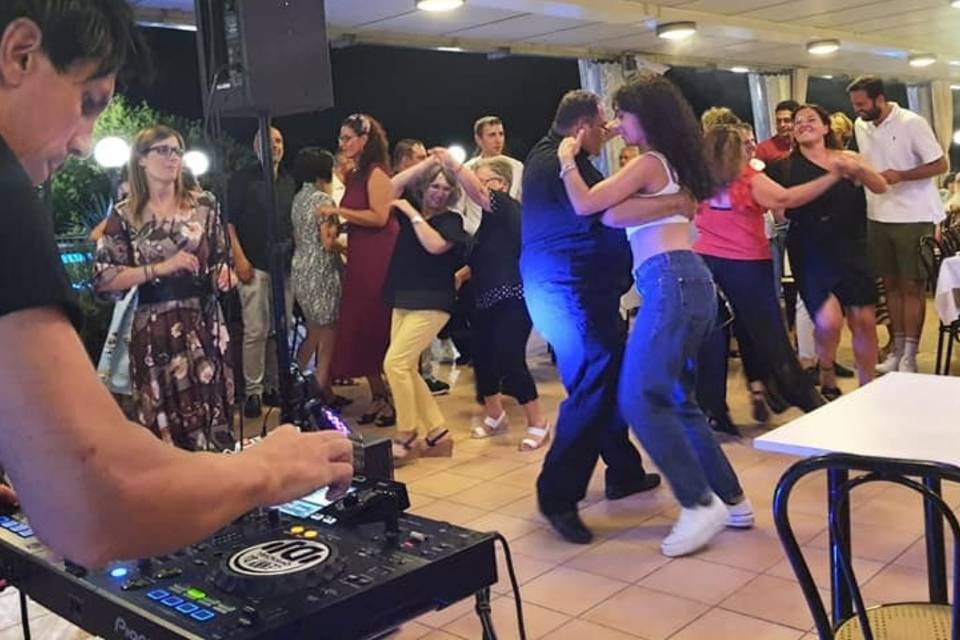 Lenny dj