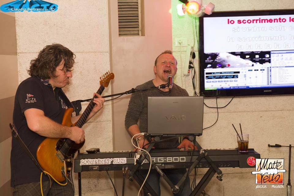 Serata Karaoke