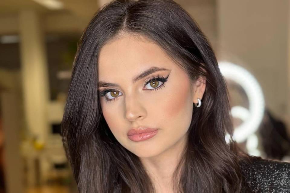 Make-up glam