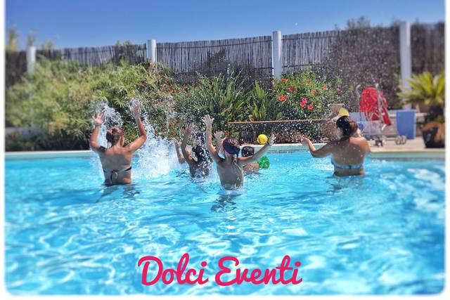 ....si gioca Anche in piscina