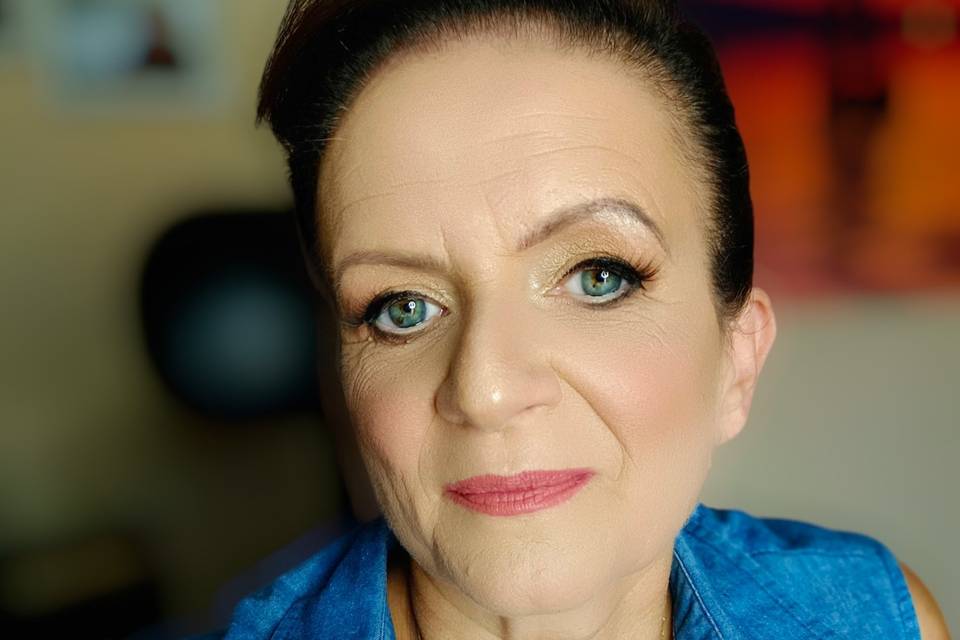 Roberta Finocchiaro Make-up Artist