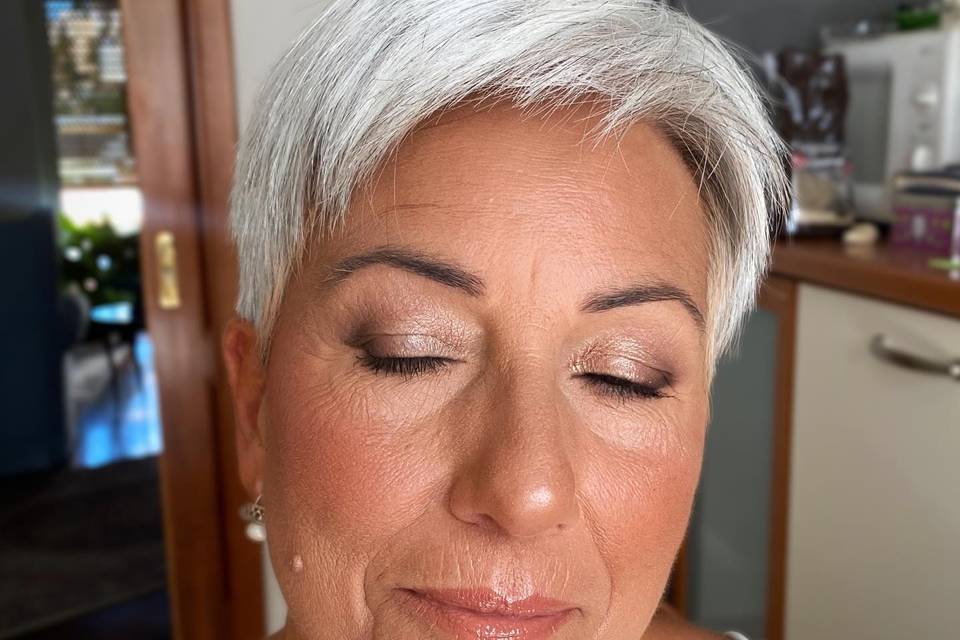 Make-up