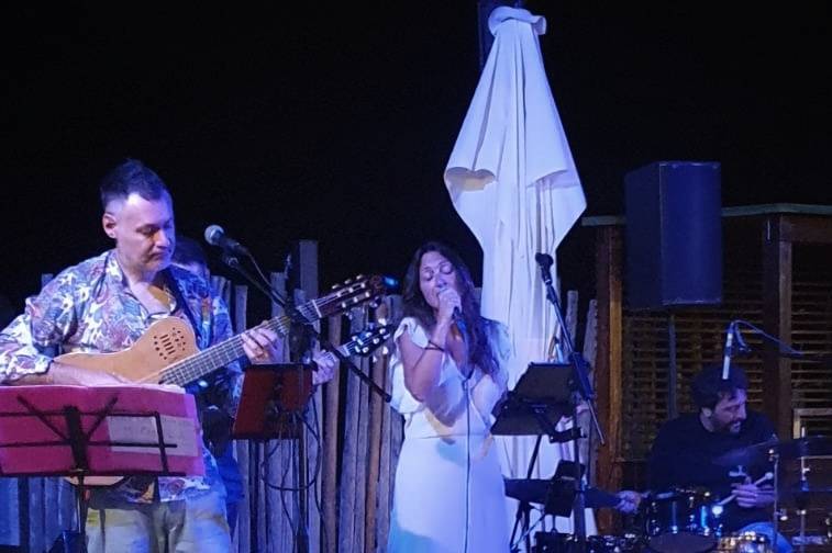 CHALET BOSSANOVA(AP))