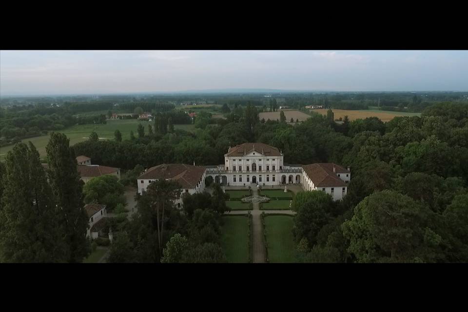 Film Look di Andrea Sinigaglia