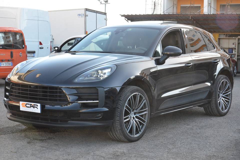 Porsche Macan - suv luxury