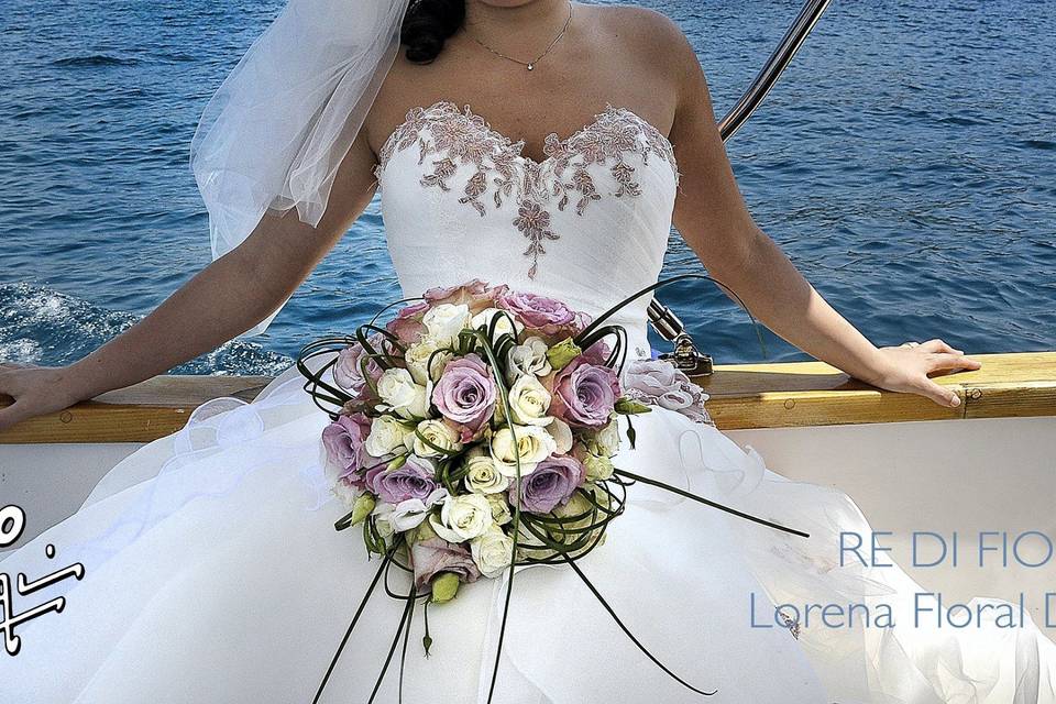 Liliac and white bouquet