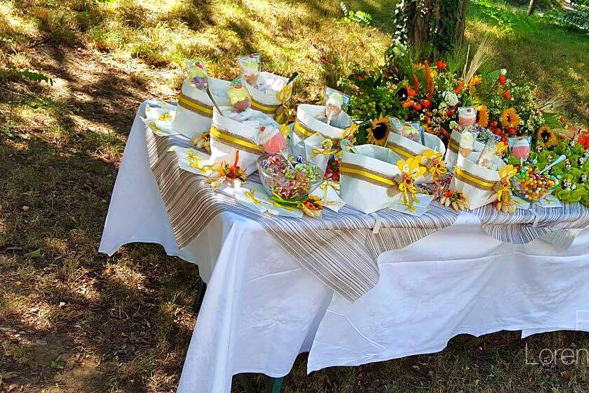 Country chic sweet table