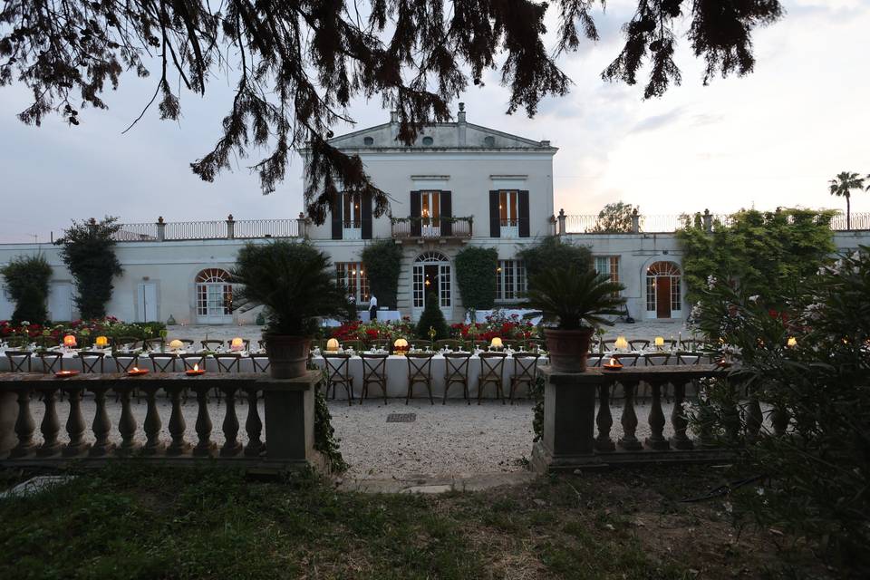 Ricevimento fronte villa