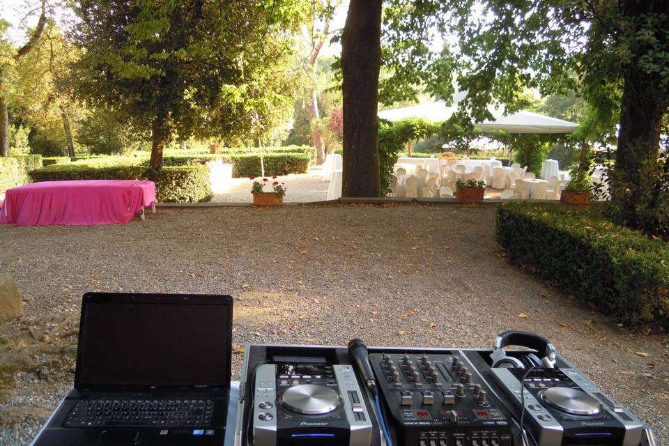 Party Wedding Dj