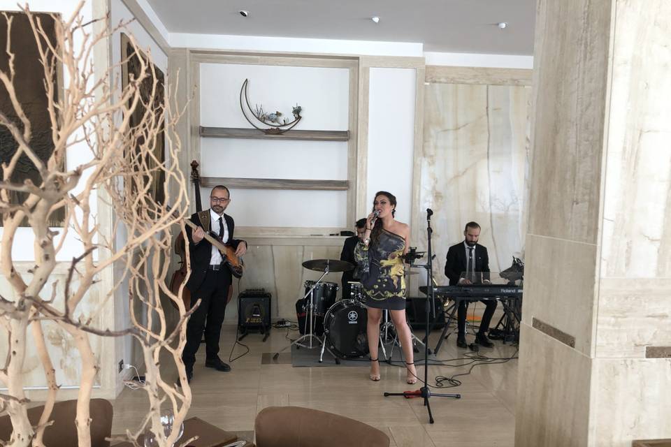 Orsini mood live music