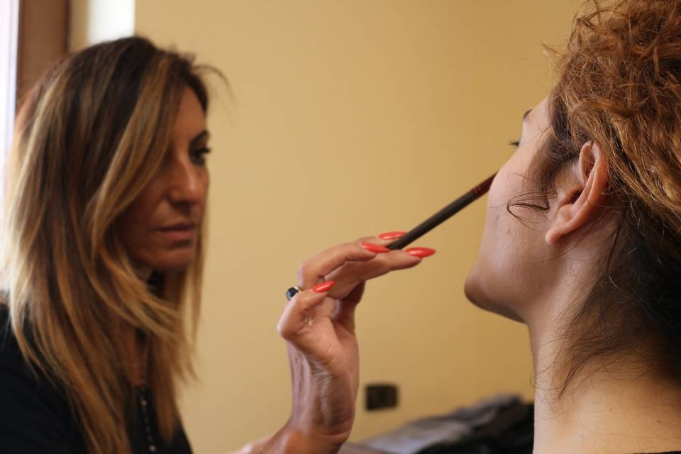 Tamara Birtoli Nail Artist & Make Up