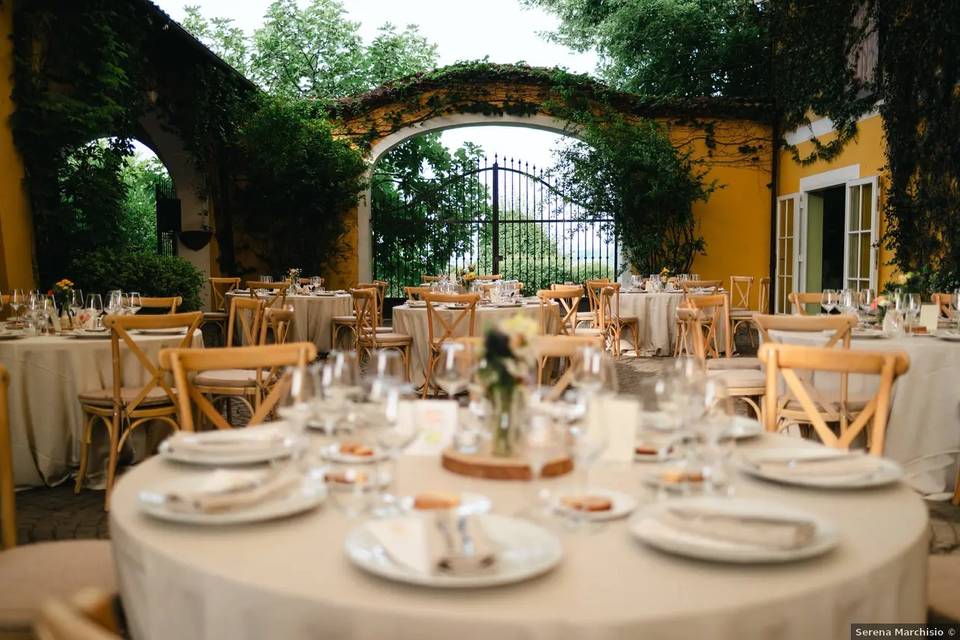 Cena nella corte