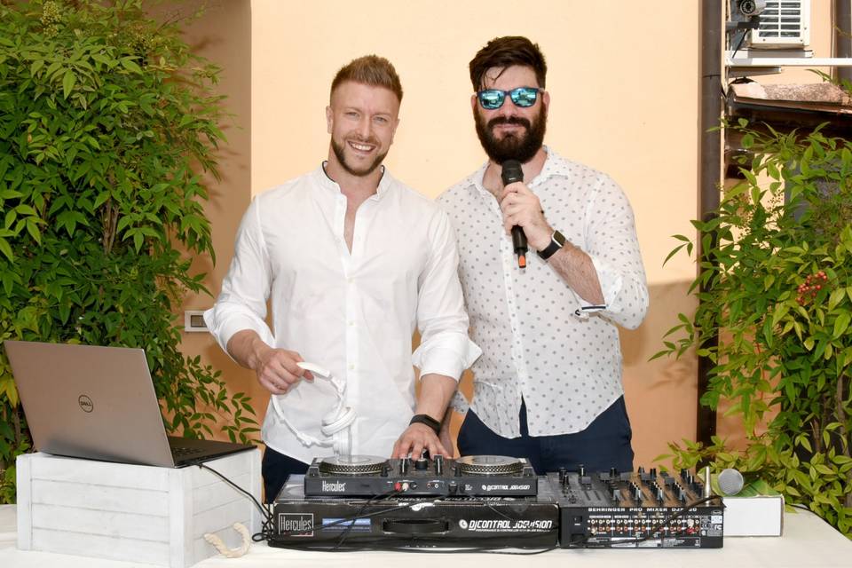 TuttiFrutti Event - DJ & Vocalist