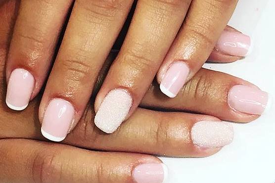 Manicure Sposa French