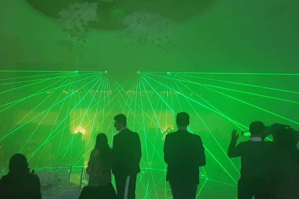 Laser show d'intrattenimento
