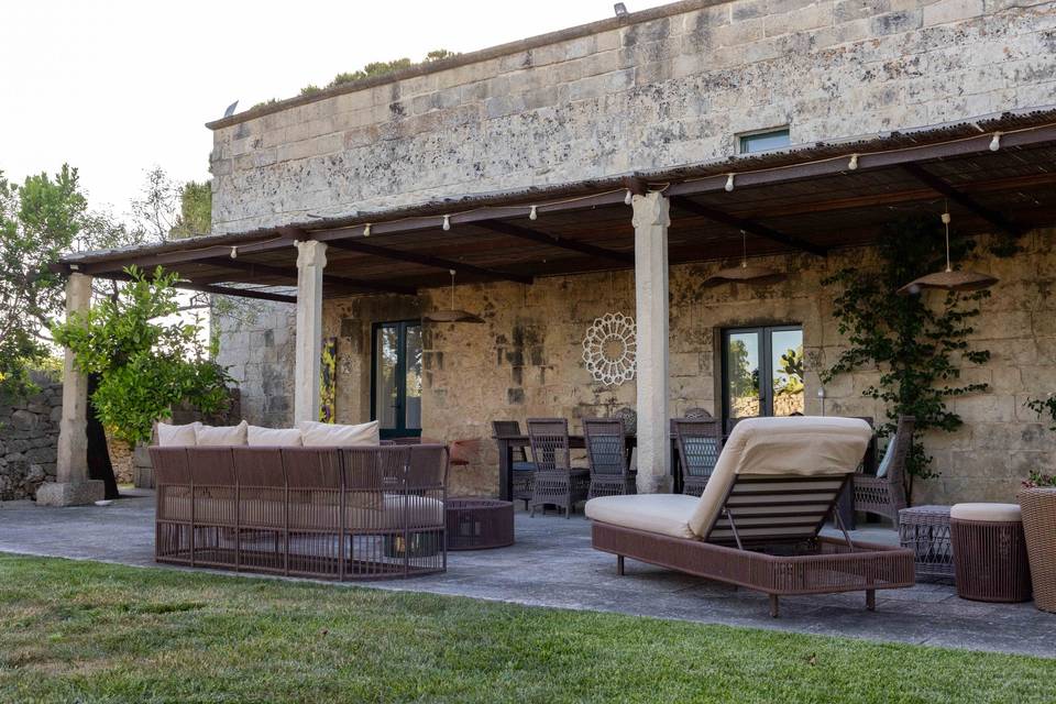 Pergola relaxing outdoor space