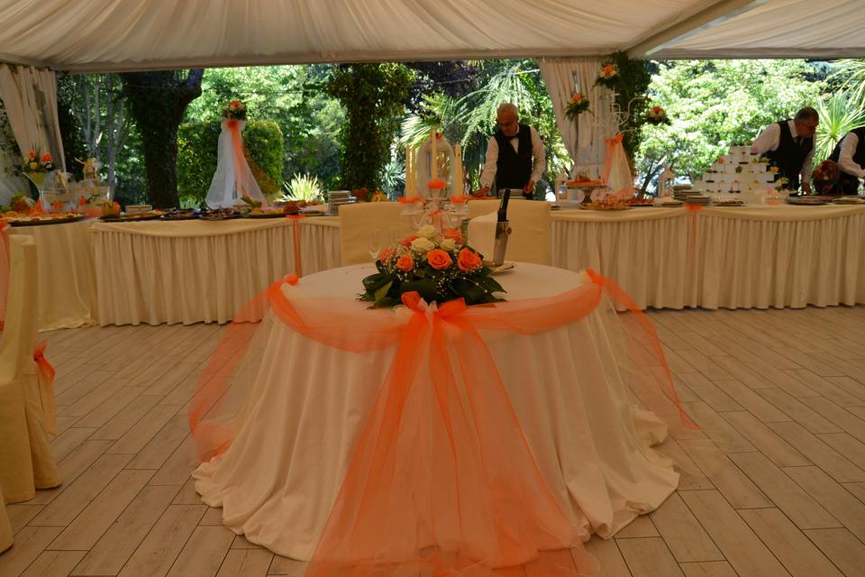 Preparazione antipasto gazebo