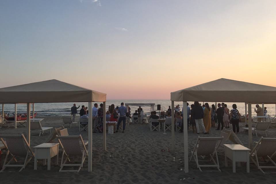 Spiaggia al tramonto