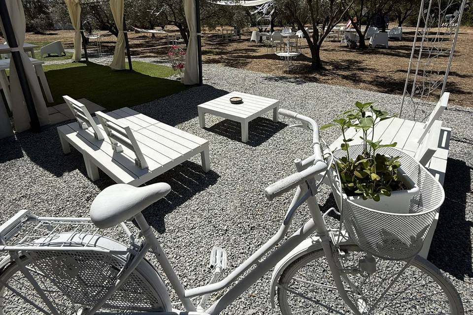 Elaia Family Garden