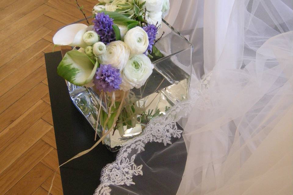 Bouquet da sposa tulipani bianchi