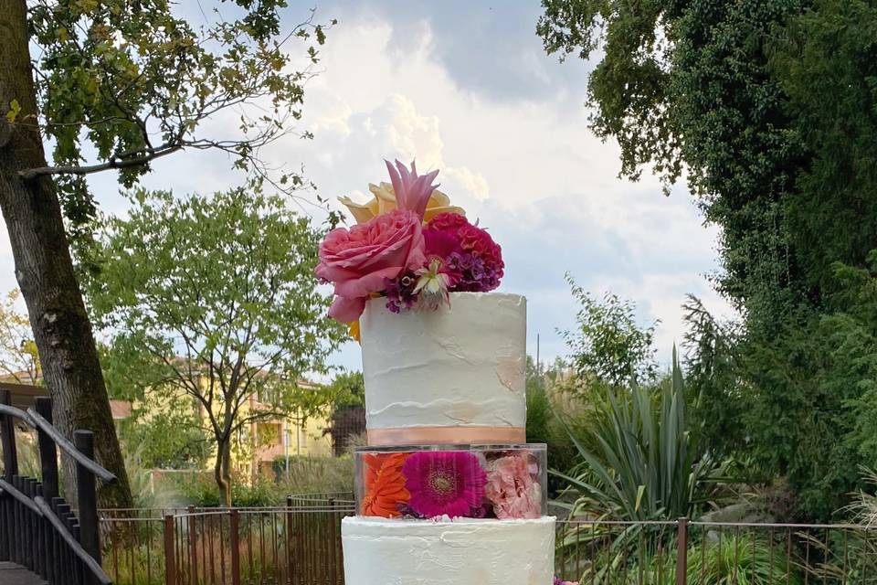 Wedding cake floreale