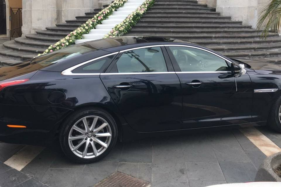 Jaguar xj blu