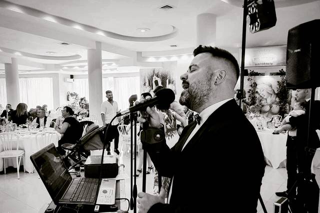 Giuseppe Verdesca  Voice - Entertainer