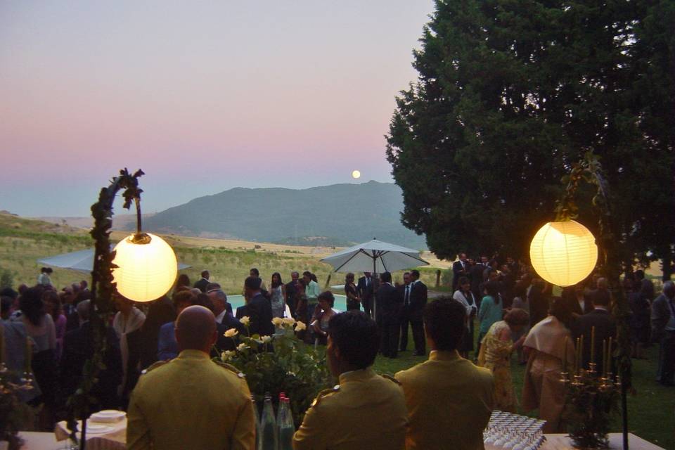 Aperitivo in piscina