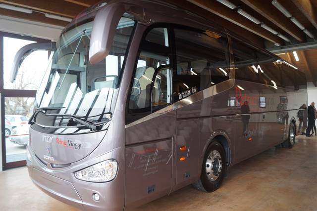 Autobus 53 posti ospiti