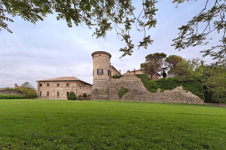 Castello di Scipione dei Marchesi Pallavicino