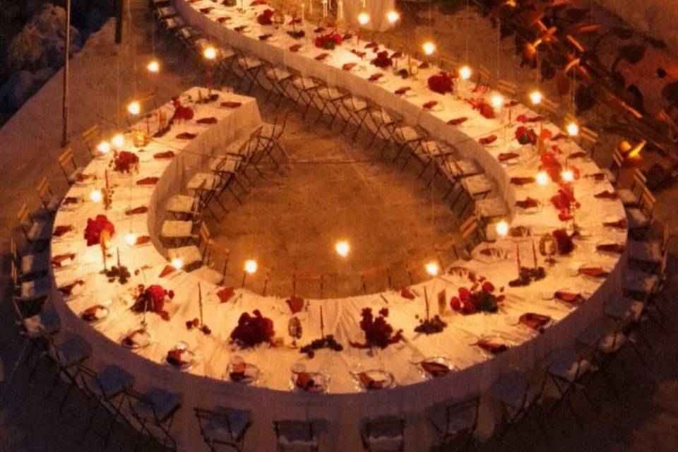 Tavolo infinito 100 pax