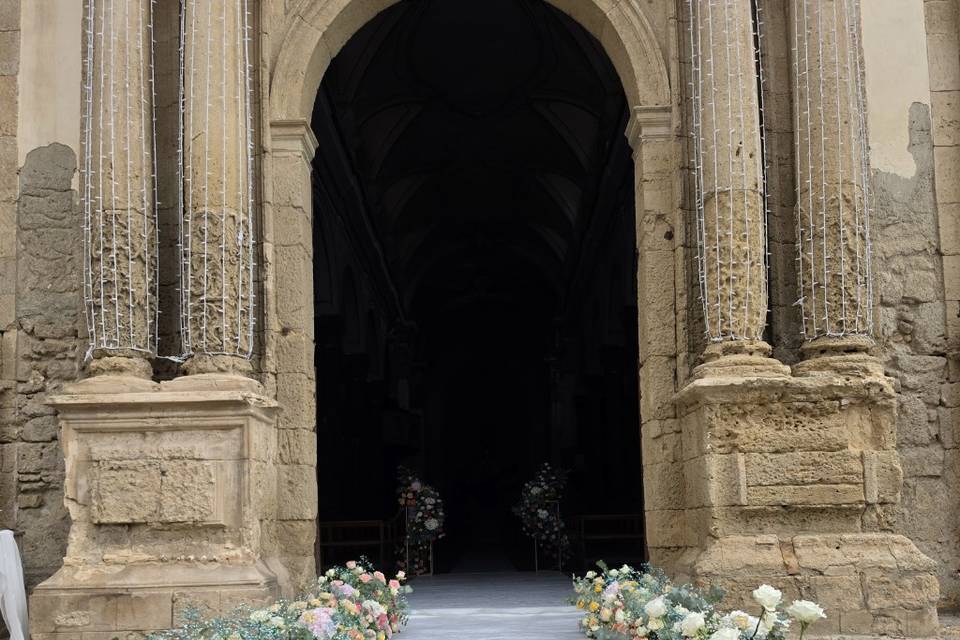 Verso l'altare