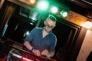 Denis Gironda DJ