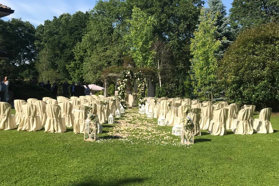 La veranda con tavolata natalo