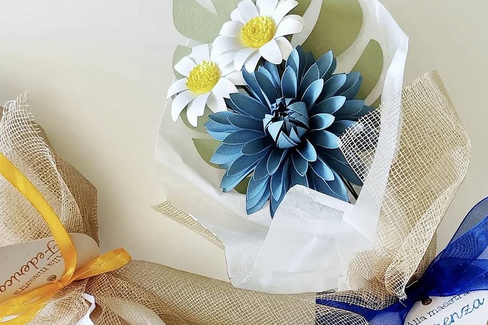 Mazzo fiori con tag personaliz