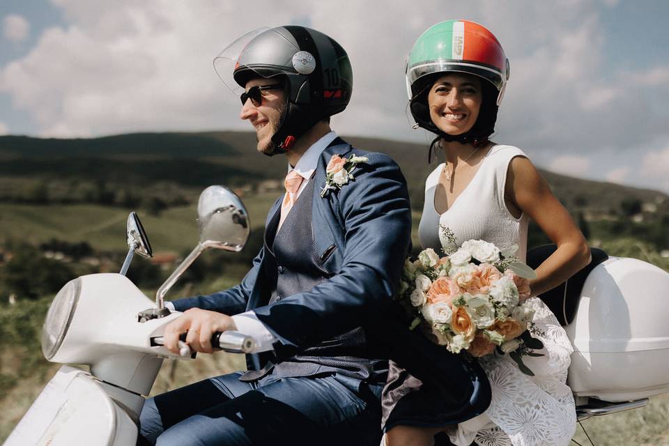 Sposi in vespa