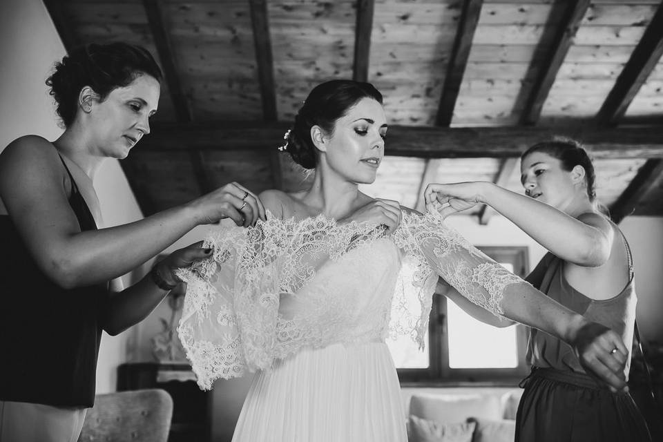 La vestizione della sposa