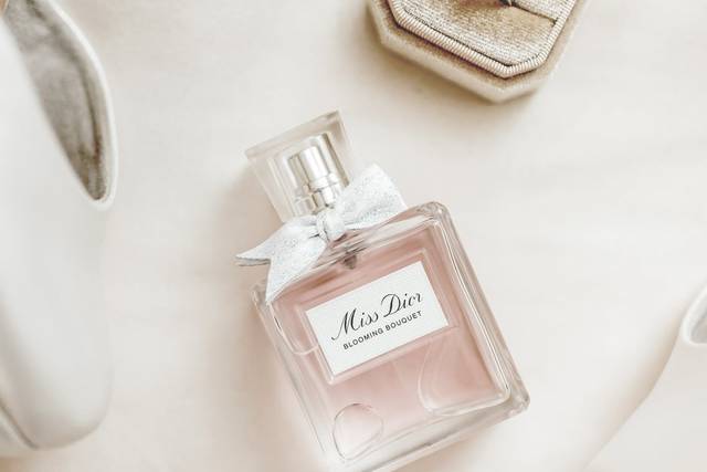 Dettagli preparazione sposa