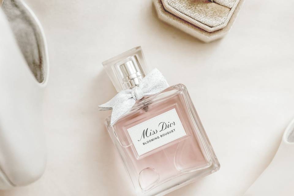 Dettagli preparazione sposa