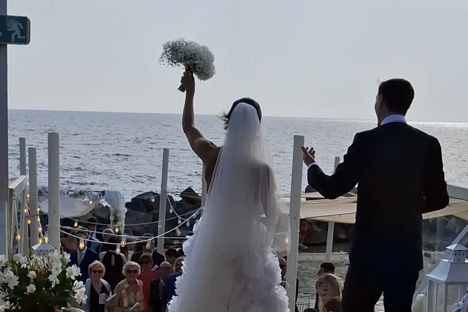 🤵👰